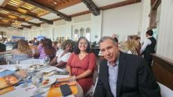 Professor Mark Effron with SCM Alumni Gabby Taylor and Bernice Ndegwa at the 2023 Folio Awards.